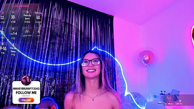 MaryAnneeXOO online show from May 2026 05:15:02 AM