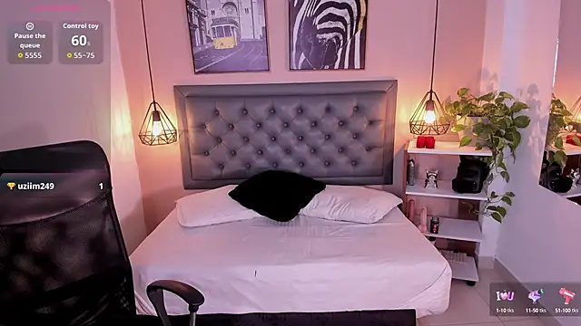 Snapshot of aisha_duque chatting on October 2025 07:34:02 PM aisha duque online show from October 2025 07:34:02 PM