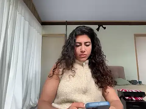 Snapshot of deusaludovica chatting on May 2026 01:19:01 PM deusaludovica online show from May 2026 01:19:01 PM