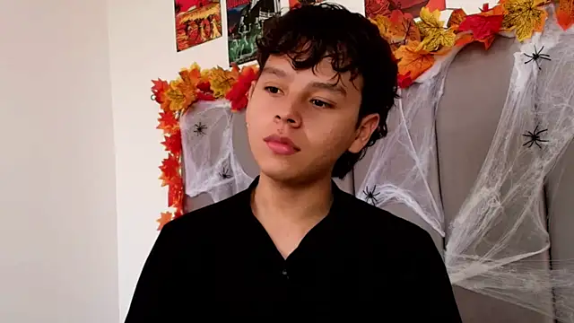 nico leroy online show from October 2025 10:11:01 PM