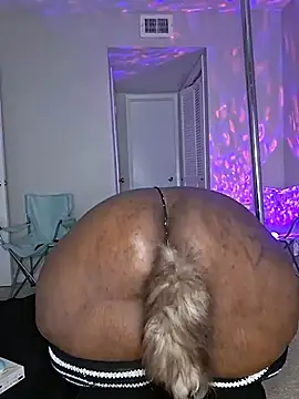 Snapshot of Thickkemzz41 chatting on September 2025 11:49:02 PM Thickkemzz41 online show from September 2025 11:49:02 PM