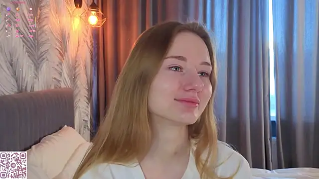 ElvinaRose online show from April 2026 04:40:01 AM