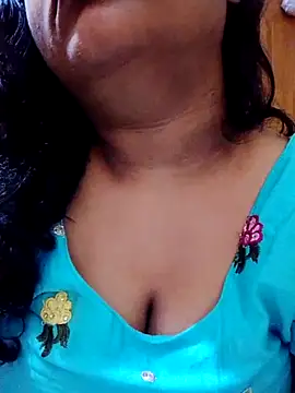 Cute Amiya online show from November 2025 05:51:02 AM