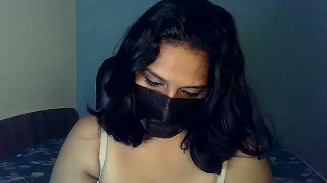 Karan Ash online show from November 2025 12:26:01 PM