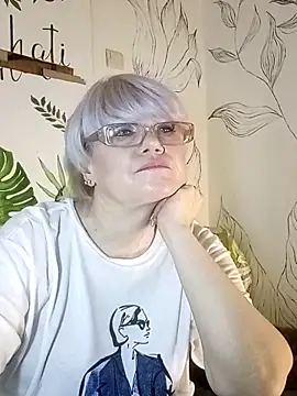 Catty Lady online show from February 2026 07:12:01 PM