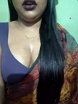 Snapshot of JIYA-04 chatting on February 2026 02:43:01 PM JIYA-04 online show from February 2026 02:43:01 PM