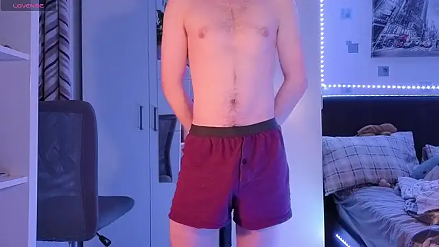 Snapshot of luciferdaroyale chatting on November 2025 10:10:02 PM luciferdaroyale online show from November 2025 10:10:02 PM