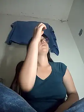 lareinalareinadelanal online show from October 2025 09:54:01 AM