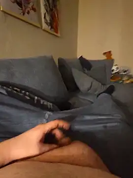 Kuramax4 online show from December 2025 11:31:02 PM