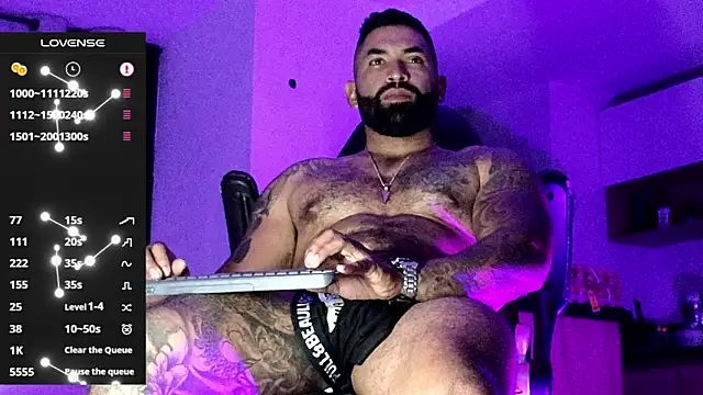 Max-prada online show from February 2026 02:08:01 AM