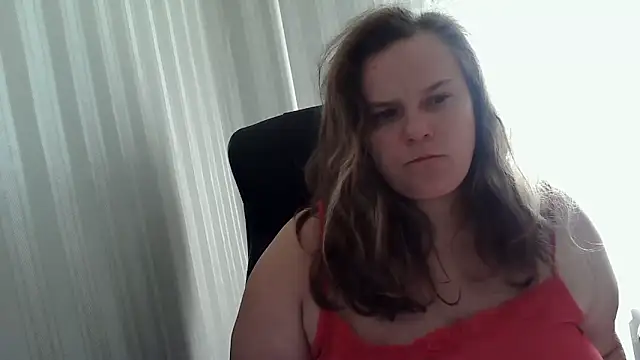 Snapshot of HollyXEva chatting on September 2025 07:08:01 AM HollyXEva online show from September 2025 07:08:01 AM