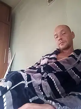 Snapshot of ToughDraft14 chatting on October 2025 06:55:02 AM ToughDraft14 online show from October 2025 06:55:02 AM