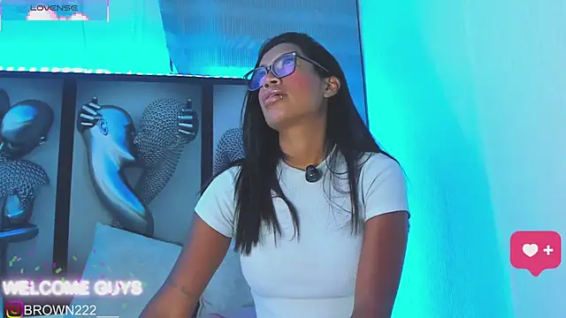 Snapshot of _naomibrown_ chatting on September 2025 04:39:02 AM naomibrown online show from September 2025 04:39:02 AM