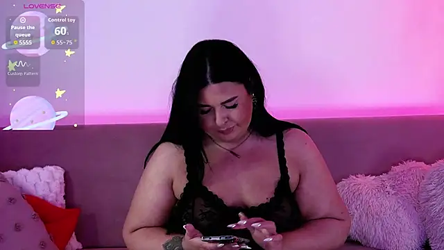 oliviathea online show from November 2025 01:41:02 AM