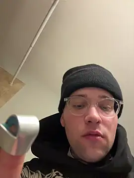 robin bones online show from November 2025 03:28:01 AM