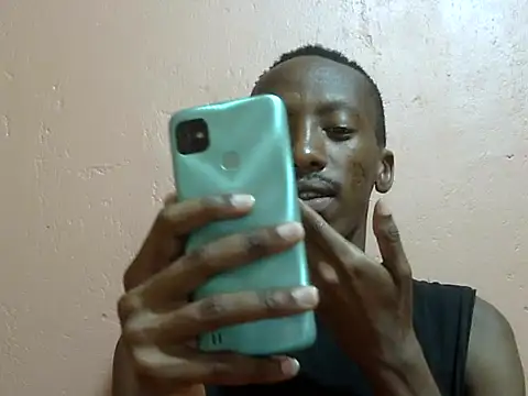 Snapshot of shadez94 chatting on October 2025 08:30:02 PM shadez94 online show from October 2025 08:30:02 PM