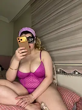 aydabella7777 online show from March 2026 06:41:01 PM