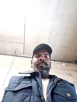 frenchblackc31 online show from October 2025 02:40:01 PM