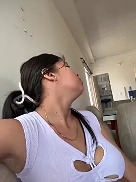 cala borhan online show from March 2026 07:03:01 PM