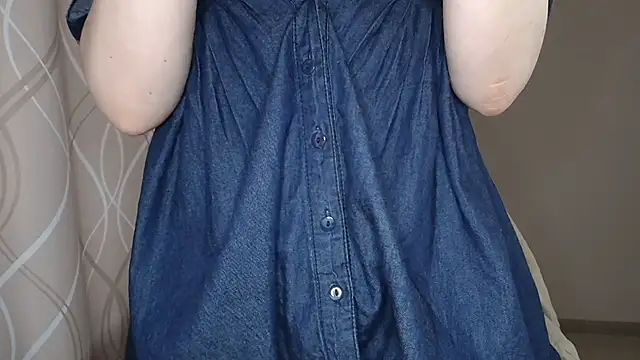 miss  Sophie online show from April 2026 01:14:02 PM