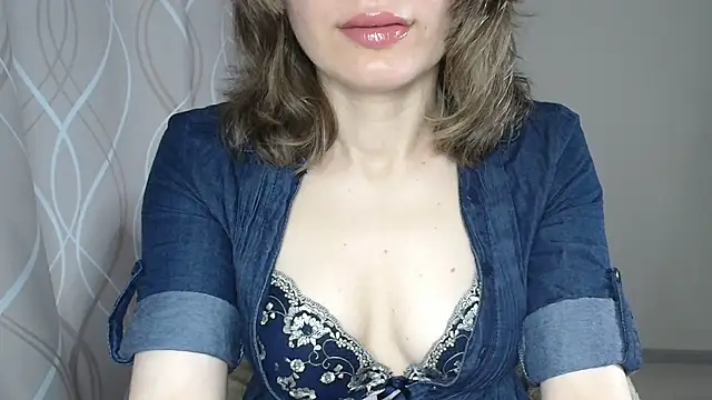 miss  Sophie online show from July 2026 06:47:02 AM