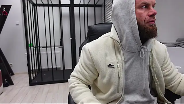 Snapshot of Stewart_Barnz chatting on October 2025 02:21:01 AM Stewart Barnz online show from October 2025 02:21:01 AM