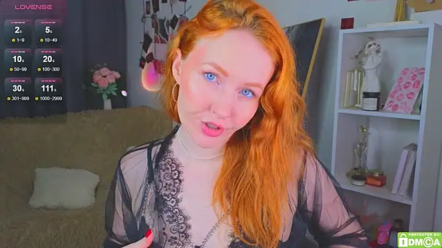 JoyceJones online show from October 2025 07:58:02 PM