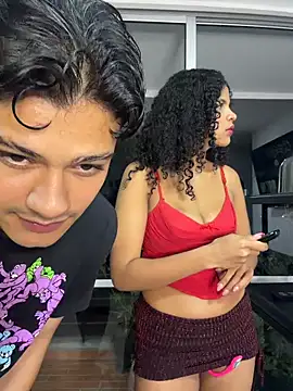 Snapshot of Rose-andres chatting on July 2026 03:25:02 AM Rose-andres online show from July 2026 03:25:02 AM