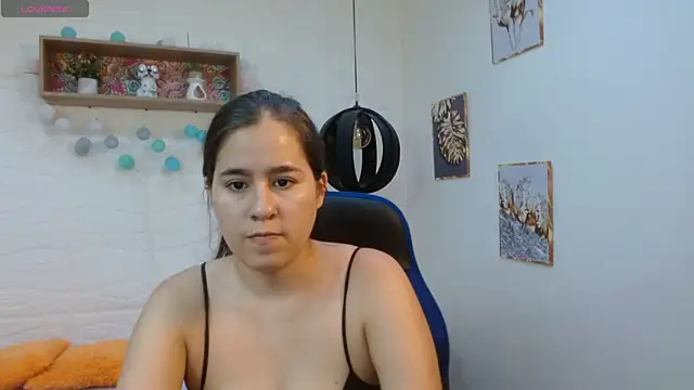 tulunaroja online show from October 2025 08:18:01 PM