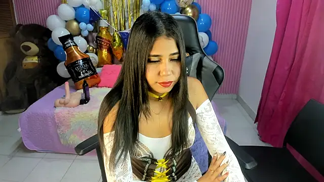 Snapshot of Mindy_19 chatting on September 2025 10:42:02 AM Mindy 19 online show from September 2025 10:42:02 AM