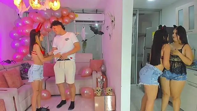 stangirls  online show from October 2025 10:47:02 PM