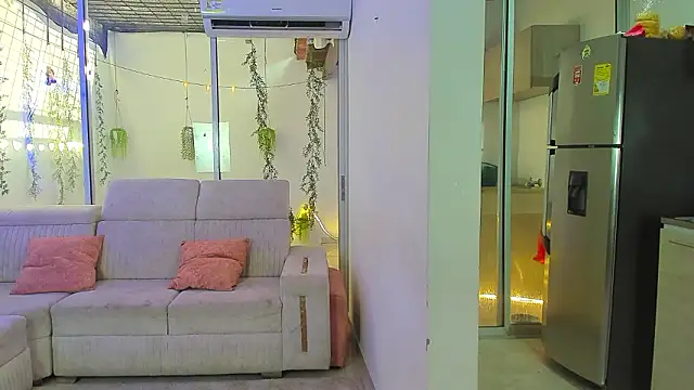 stangirls  online show from February 2026 09:13:01 PM