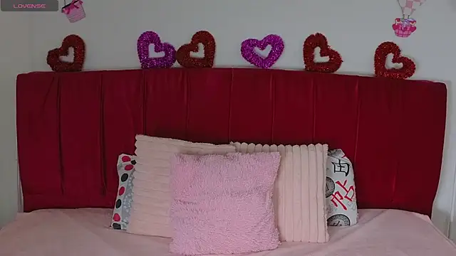 cuteeimy online show from May 2026 07:22:01 PM