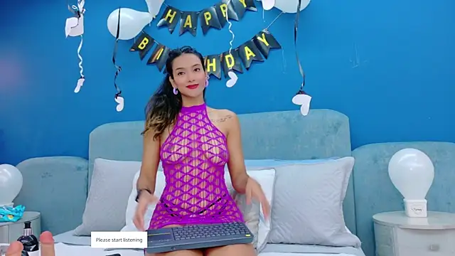 Snapshot of lixie_peyton chatting on October 2025 01:09:01 PM lixie peyton online show from October 2025 01:09:01 PM