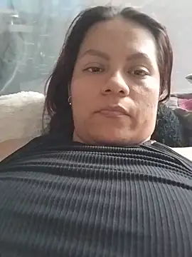 isabela29 online show from June 2026 01:42:02 PM
