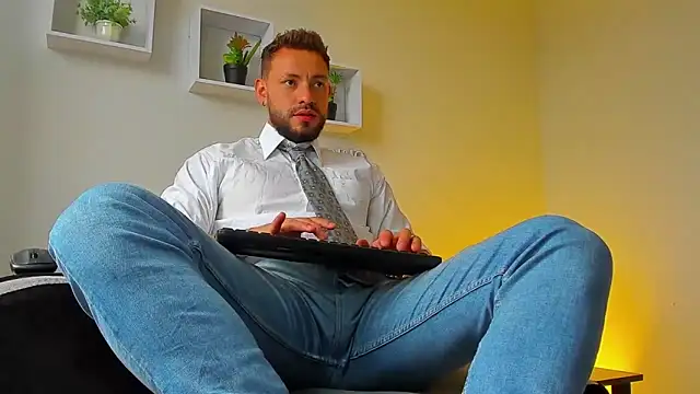 Snapshot of DIMITRI_MASTEER chatting on September 2025 08:42:01 PM DIMITRI MASTEER online show from September 2025 08:42:01 PM