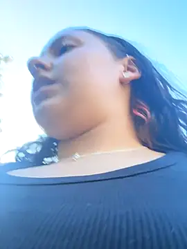 babykalirose online show from October 2025 08:31:01 PM