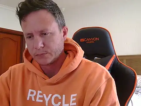 TroyDieselXXX online show from January 2026 06:40:02 AM