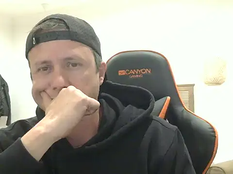 TroyDieselXXX online show from July 2026 06:23:01 PM