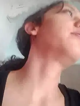 CurlyWeeds online show from September 2025 08:01:02 PM