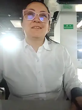 Romina693 online show from September 2025 06:18:01 AM