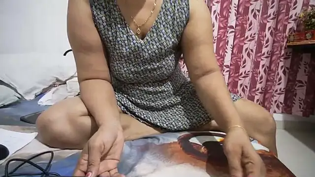 Snapshot of methu01 chatting on October 2025 12:33:02 AM methu01 online show from October 2025 12:33:02 AM