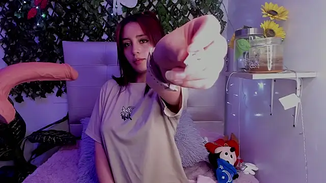 Anna Blade  online show from December 2025 08:04:02 PM