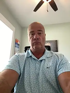 cyclone1212 online show from June 2026 01:06:02 PM
