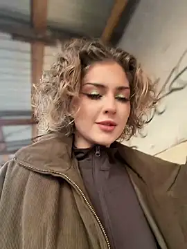 KellyKeler online show from December 2025 12:56:01 PM