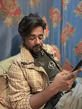 Munny6677 online show from November 2025 07:12:02 PM