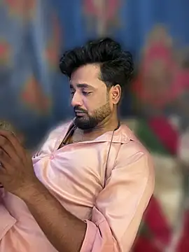 Munny6677 online show from April 2026 06:49:02 PM