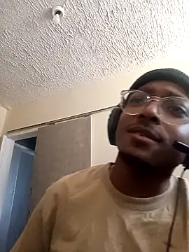 Snapshot of The_DonDadda chatting on October 2025 07:33:01 AM The DonDadda online show from October 2025 07:33:01 AM