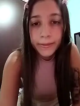 Arii collins1 online show from October 2025 11:20:01 PM