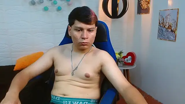 dondanys online show from September 2025 07:36:02 PM